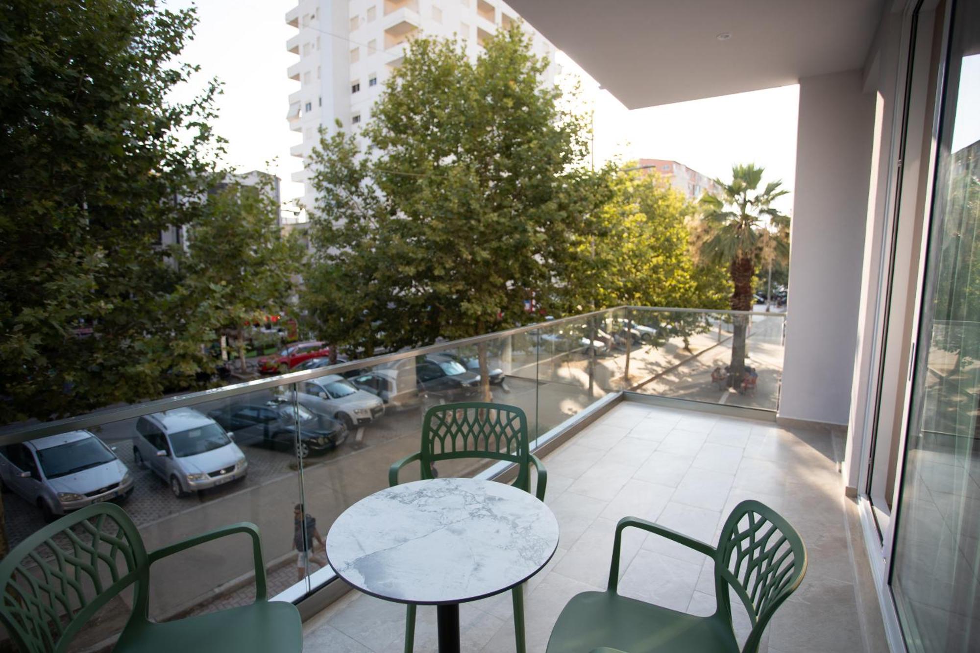 Nayel Hotel Durrës Exterior foto